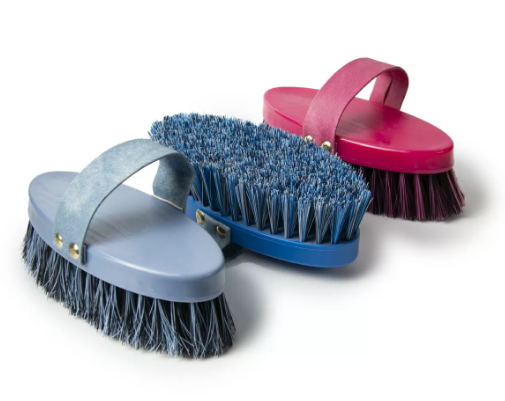 Щетка из искусственной щетины с фактурой под дерево