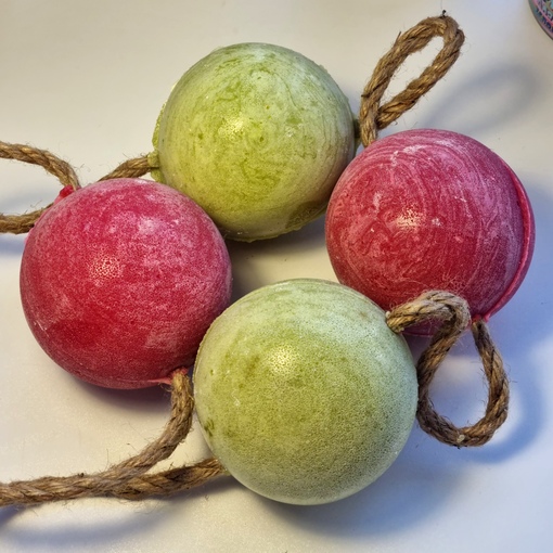 Лизунец-шар на веревке (400 гр.)