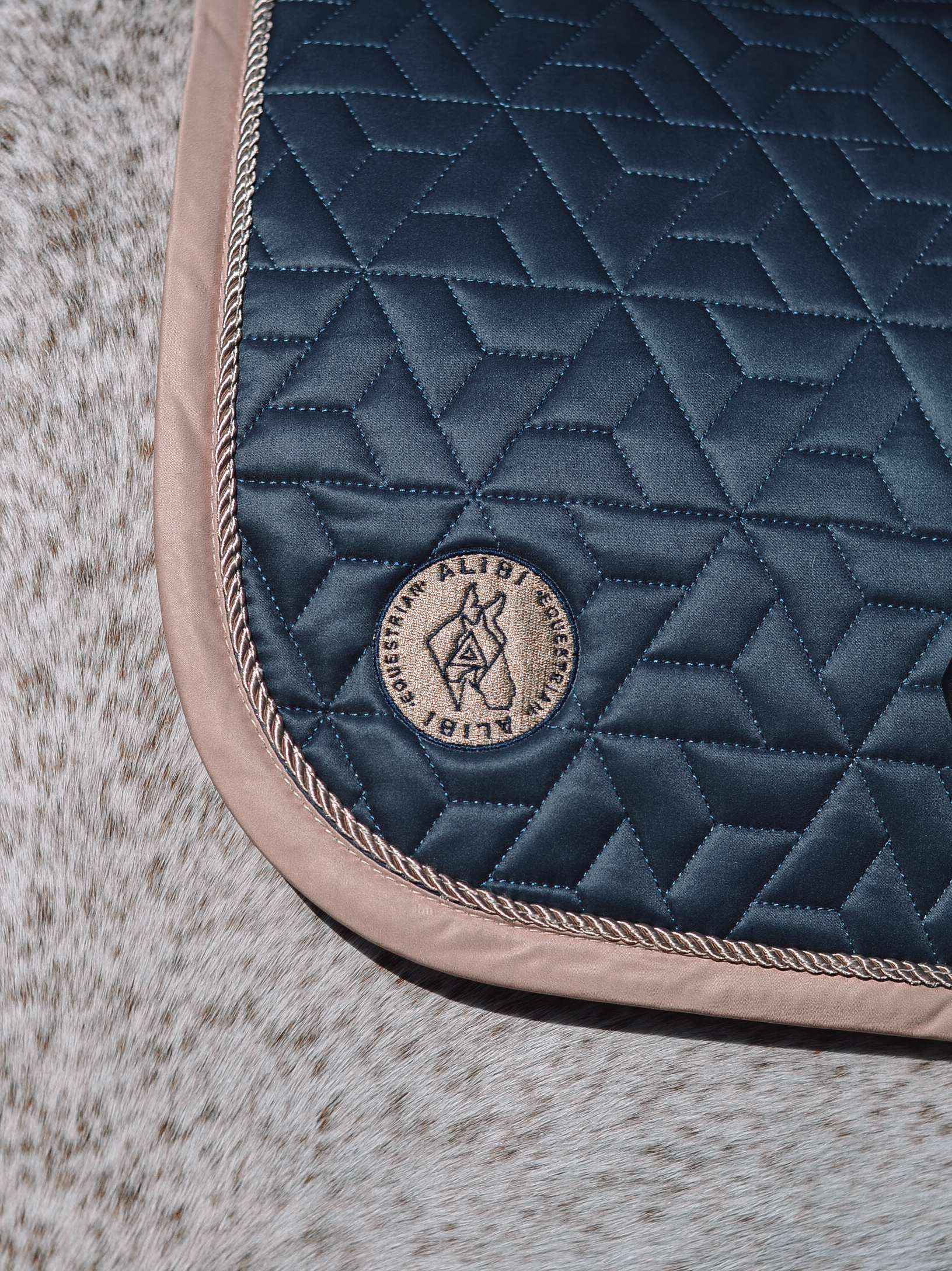 Вальтрап выездковый ALIBI, коллекция Garden 24