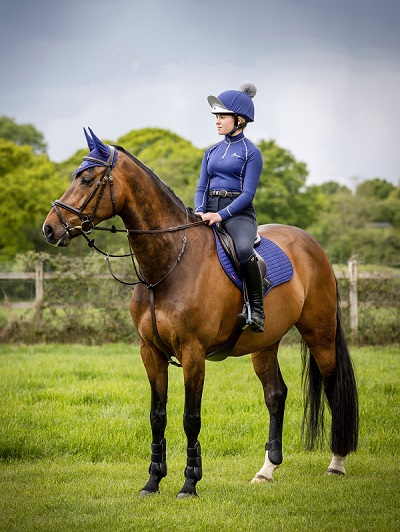 Вальтрап конкурный замшевый Close Contact Square, LeMieux