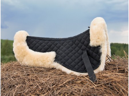 Меховушка под седло