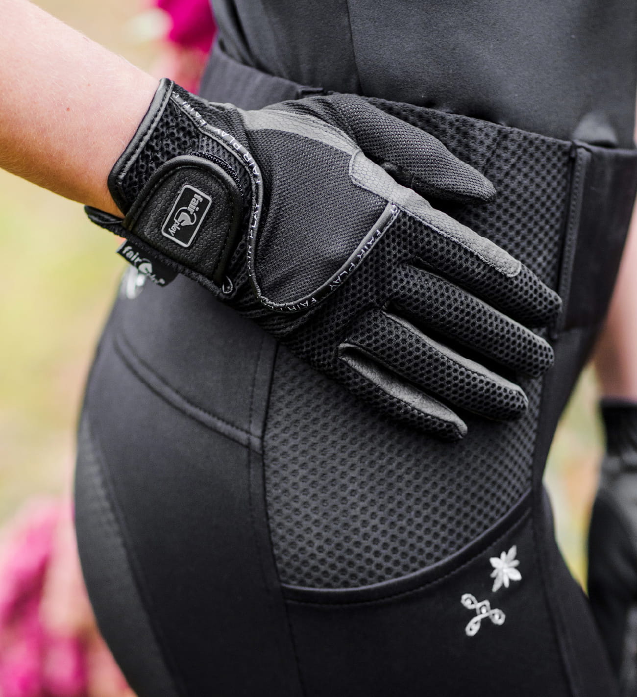 Перчатки "LOLA"