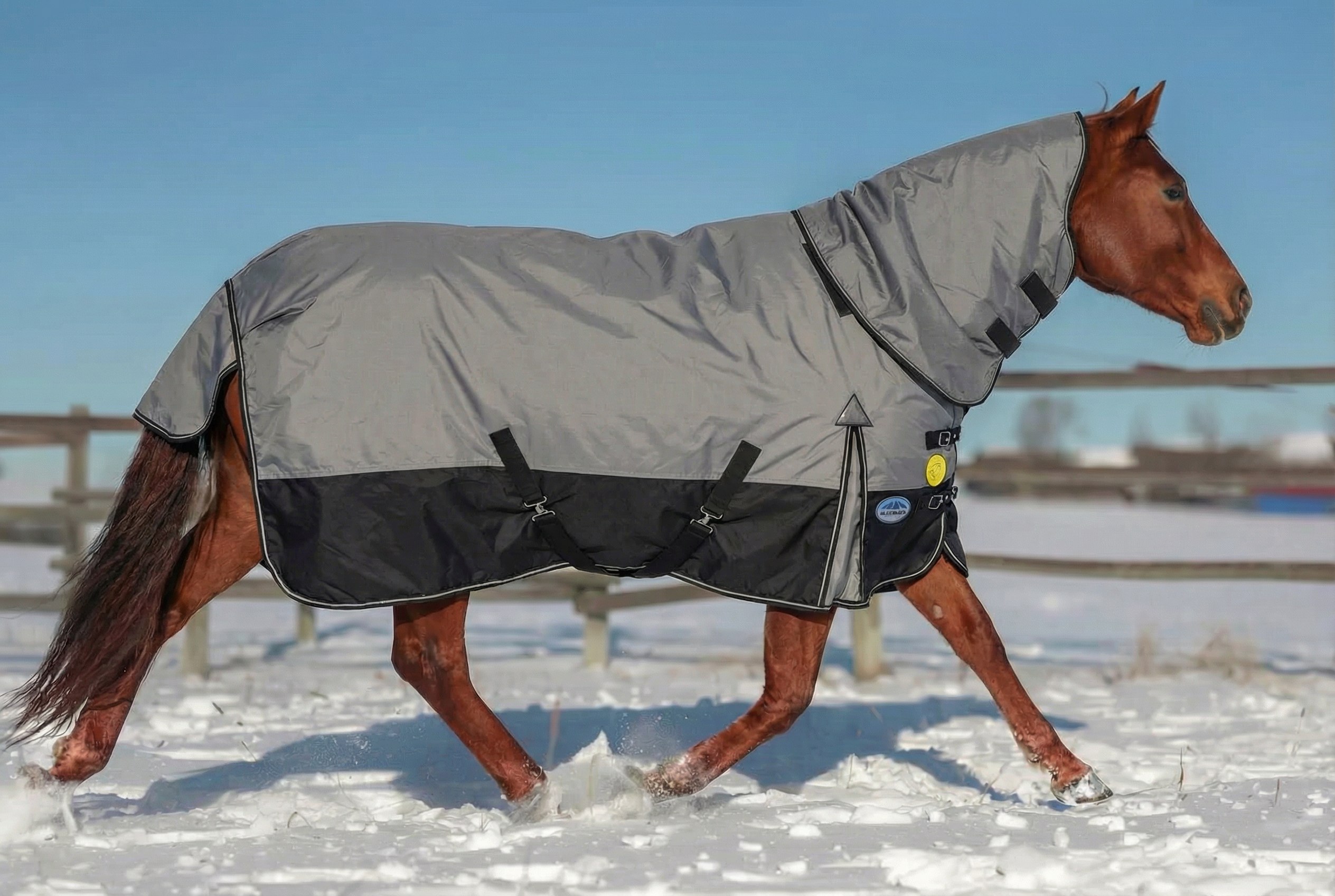 Попона зимняя с капором LeatherArt, 600D, наполнитель 350 гр.