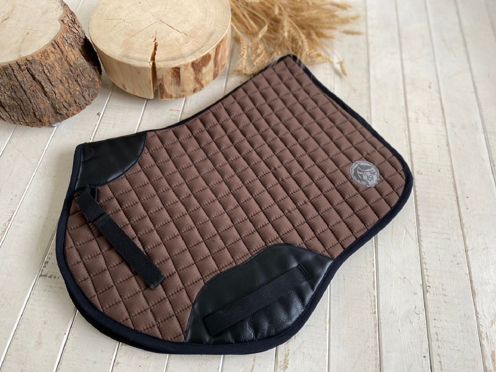 Вальтрап конкурный фигурный с кожаными вставками