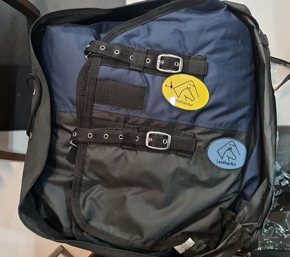 Попона зимняя с капором LeatherArt, 600D, наполнитель 250 гр.