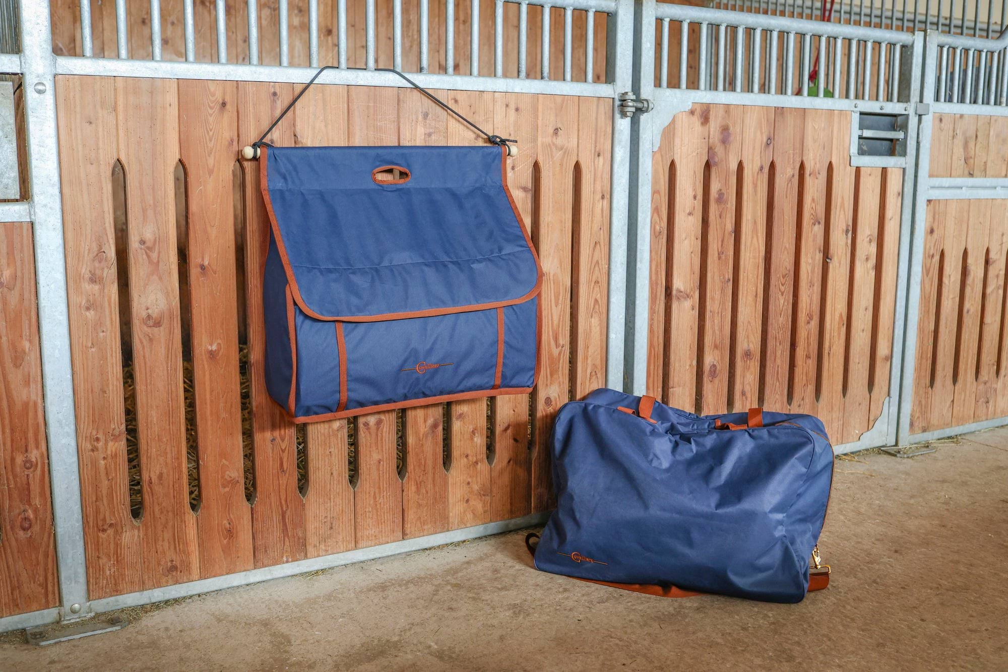 Сумка-органайзер Milano на денник цвет темно-синий