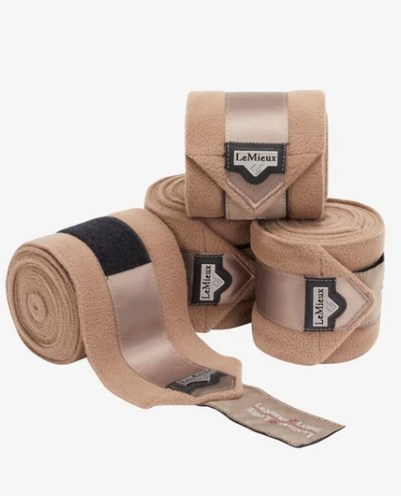 Комплект "LeMieux" выездк. вальтрап + бинты