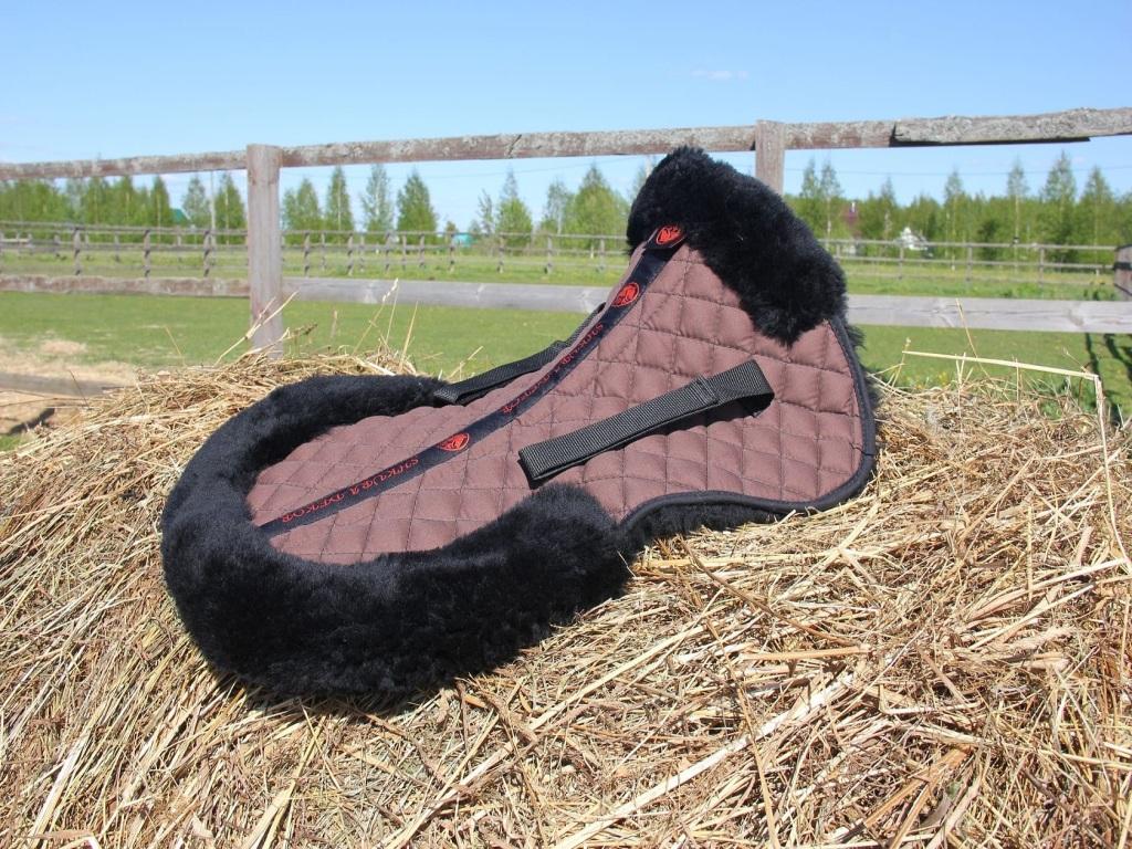 Меховушка под седло